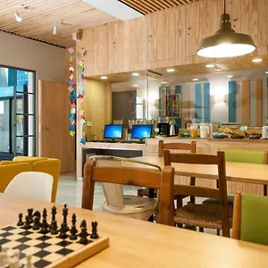 https://the-nomad-hostel.es-andalucia.com
